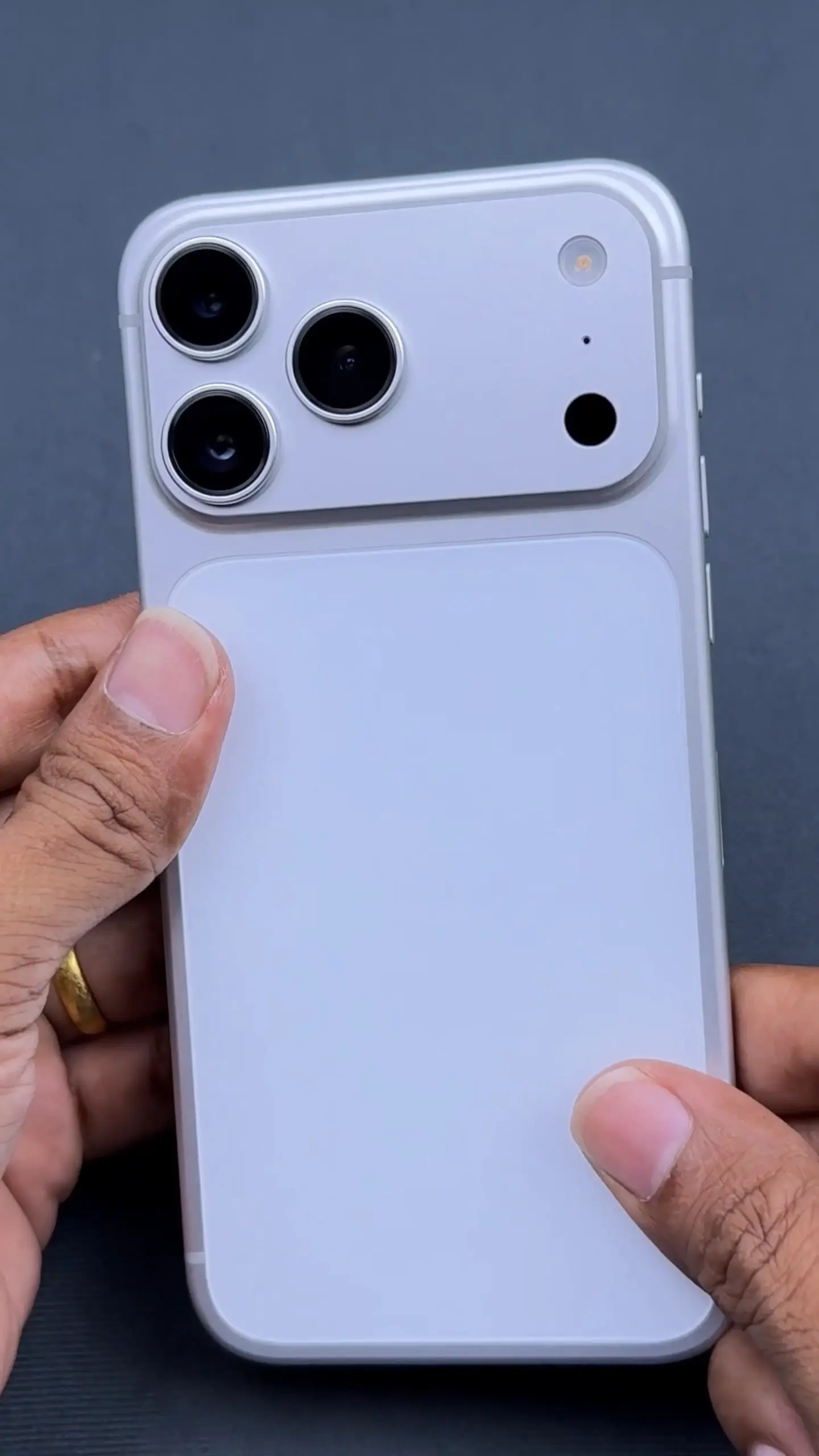 Convert iPhone 14 Pro Max to iPhone 17 Pro Max